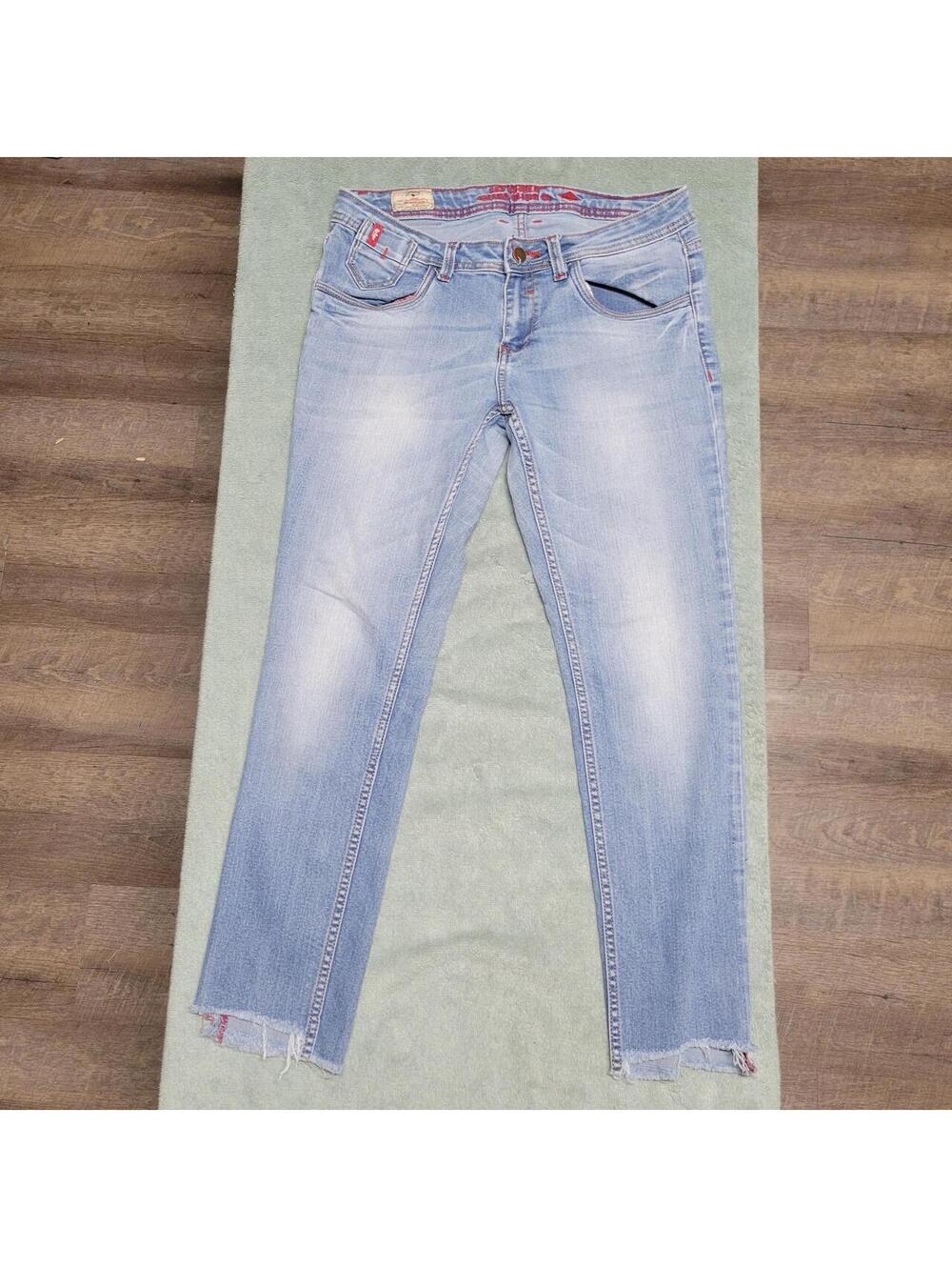 Lee Cooper Y2K Look Light Wash Mid Rise Slim Jeans W30 Distressed Hem